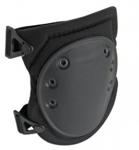 Knee Pads for Metal Detecting – Reviewing Three Very Different Pair